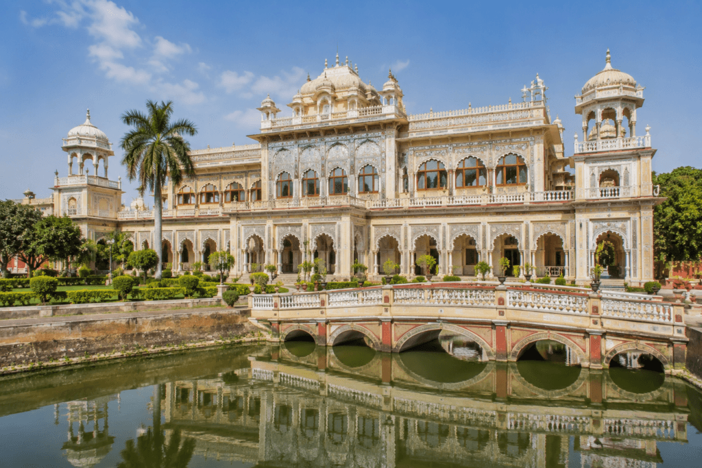 sheesh mahal