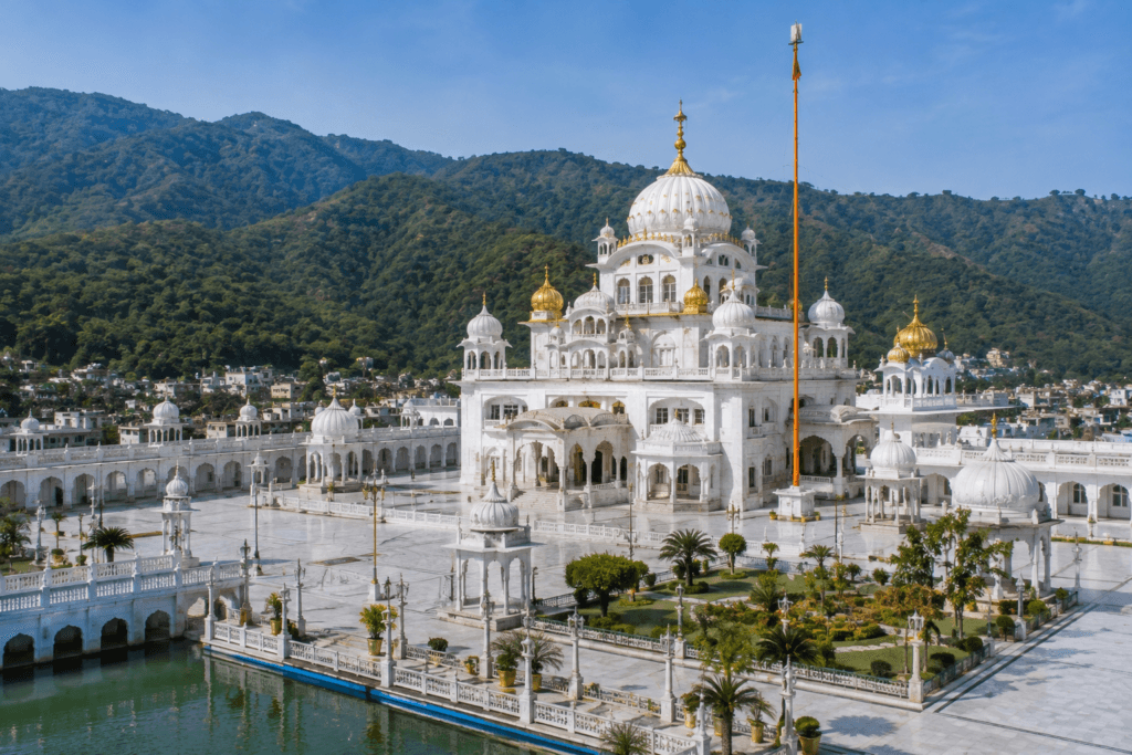 takht sri kesgarh sahib